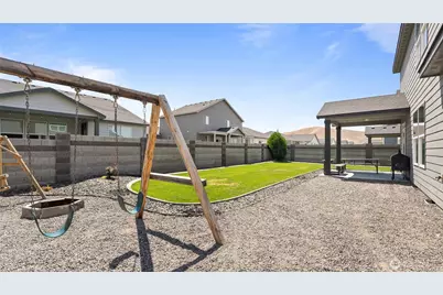 8215 Cardinal Peak St, West Richland, WA 99353 - Photo 37
