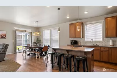 8215 Cardinal Peak St, West Richland, WA 99353 - Photo 5