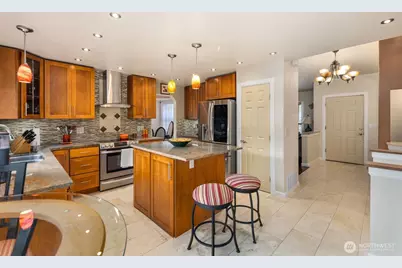 2120 Jones Avenue NE, Renton, WA 98056 - Photo 7