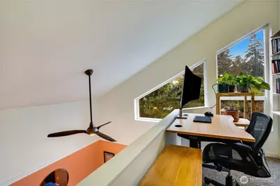 10319 Midvale Avenue N #A, Seattle, WA 98133 - Photo 19