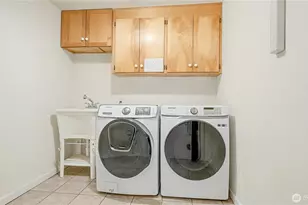 6201 Island Crest Way, Mercer Island, WA 98040 - Photo 15