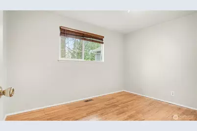 6201 Island Crest Way, Mercer Island, WA 98040 - Photo 23