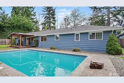 6201 Island Crest Way, Mercer Island, WA 98040 - Photo 35