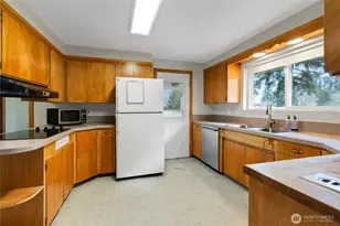 424 Ranger Dr SE, Lacey, WA 98503 - Photo 9