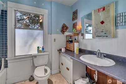 5003 S 46th Avenue, Seattle, WA 98118 - Photo 11