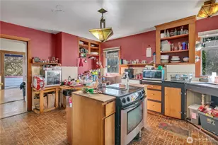 5003 S 46th Ave, Seattle, WA 98118 - Photo 7