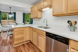 921 Pershing Ave, Bremerton, WA 98312 - Photo 7