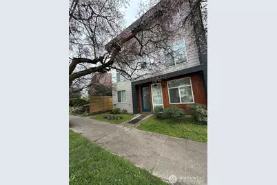 1017 NE 55th Street, Seattle, WA 98105 - Photo 1