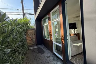 1017 NE 55th St, Seattle, WA 98105 - Photo 21