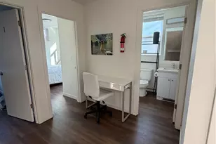 1017 NE 55th St, Seattle, WA 98105 - Photo 19