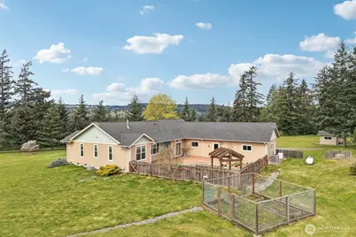 403 Russell Road, Camano Island, WA 98282 - Photo 31