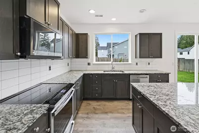 7343 31st Place NE, Marysville, WA 98270 - Photo 5