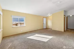 605 N Park St, Cle Elum, WA 98922 - Photo 7