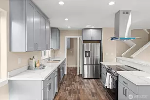 6419 Ellis Ave S, Seattle, WA 98108 - Photo 9