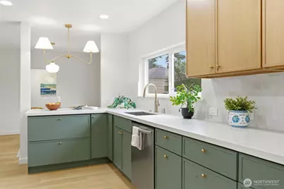 9601 12th Avenue NW, Seattle, WA 98117 - Photo 9