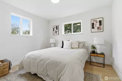 9601 12th Avenue NW, Seattle, WA 98117 - Photo 19