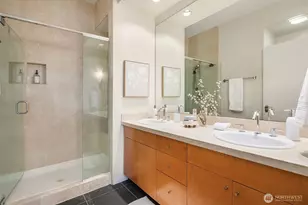 1188 106th Ave NE, Bellevue, WA 98004 - Photo 19