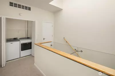 1188 106th Avenue NE #430, Bellevue, WA 98004 - Photo 15