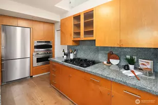 1188 106th Ave NE, Bellevue, WA 98004 - Photo 5