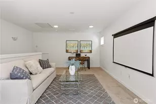 15865 NE 14th Rd, Bellevue, WA 98008 - Photo 23