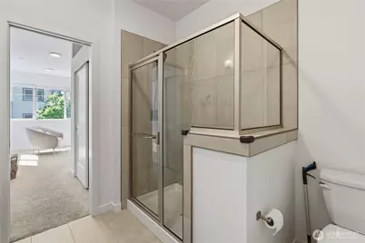 15865 NE 14th Road, Bellevue, WA 98008 - Photo 21