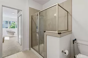 15865 NE 14th Rd, Bellevue, WA 98008 - Photo 21