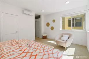 15865 NE 14th Rd, Bellevue, WA 98008 - Photo 19