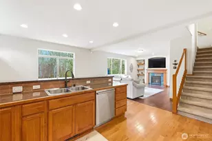 16306 37th Dr SE, Bothell, WA 98012 - Photo 11