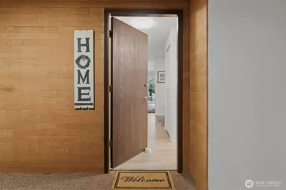 14555 NE 32nd Street #F101, Bellevue, WA 98007 - Photo 3