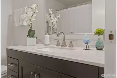 14555 NE 32nd Street #F101, Bellevue, WA 98007 - Photo 23