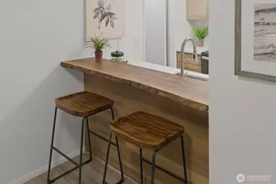 14555 NE 32nd Street #F101, Bellevue, WA 98007 - Photo 13