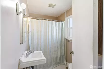 626 Highland Drive, Wenatchee, WA 98801 - Photo 11