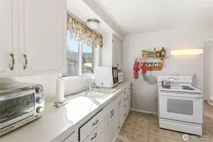 626 Highland Dr, Wenatchee, WA 98801 - Photo 5