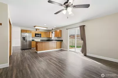 402 Lacey Avenue, Selah, WA 98942 - Photo 13