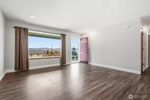 402 Lacey Ave, Selah, WA 98942 - Photo 9