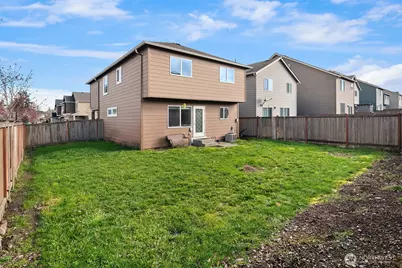 10502 189th Street E, Puyallup, WA 98374 - Photo 19