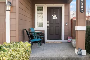 10502 189th St E, Puyallup, WA 98374 - Photo 3