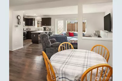 10502 189th Street E, Puyallup, WA 98374 - Photo 5