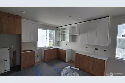 18002 C 10th Avenue NE, Shoreline, WA 98155 - Photo 3