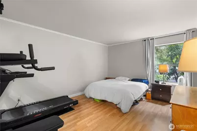 7930 SE 34th Street #203, Mercer Island, WA 98040 - Photo 7