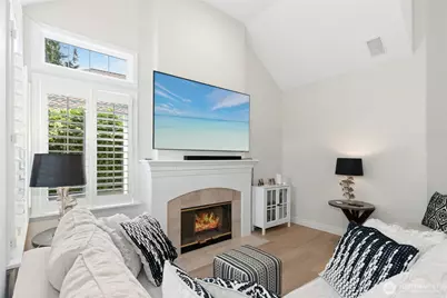 11629 E Oakmont Drive, Mukilteo, WA 98275 - Photo 5