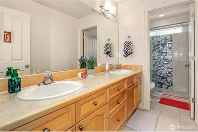 1958 16th Court NE, Issaquah, WA 98029 - Photo 25