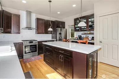 1958 16th Court NE, Issaquah, WA 98029 - Photo 7