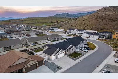 479 Sunny Brooke Lane, Chelan, WA 98816 - Photo 35