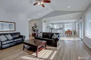 479 Sunny Brooke Ln, Chelan, WA 98816 - Photo 13