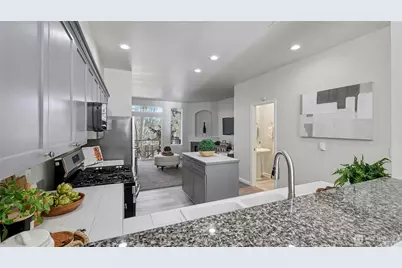 9217 122nd Court NE #B-117, Kirkland, WA 98033 - Photo 11