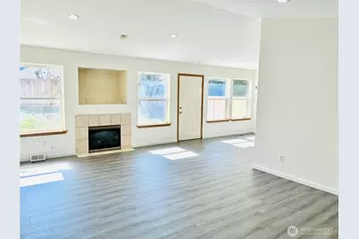 8802 222nd Street E, Graham, WA 98338 - Photo 5