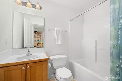 23120 SE Black Nugget Road #E1, Issaquah, WA 98029 - Photo 29