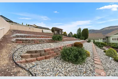 48 Luther Court, Malaga, WA 98828 - Photo 27
