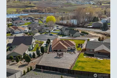 48 Luther Court, Malaga, WA 98828 - Photo 31